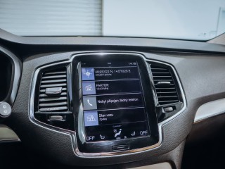 Volvo XC90 D5 AWD Momentum