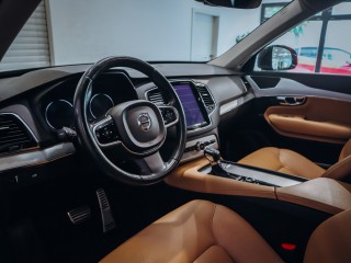 Volvo XC90 D5 AWD Momentum