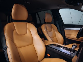 Volvo XC90 D5 AWD Momentum