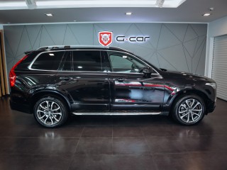 Volvo XC90 D5 AWD Momentum