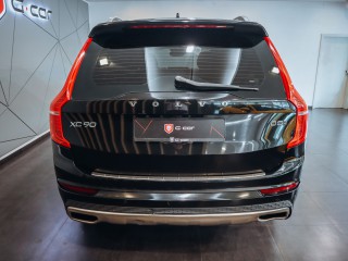 Volvo XC90 D5 AWD Momentum