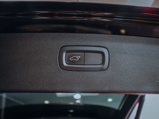 Volvo XC90 D5 AWD Momentum