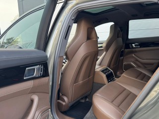 Porsche Panamera 4 E-Hyb Platinum SportDesign