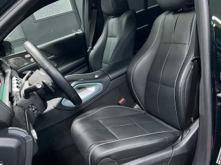 Mercedes-Benz GLE 400d 4MATIC AMG 243 kW