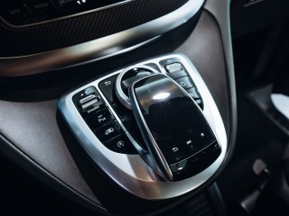 Mercedes-Benz V 300d AMG 4MATIC, Panorama