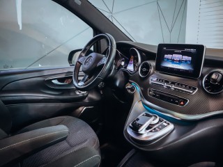 Mercedes-Benz V 300d AMG 4MATIC, Panorama