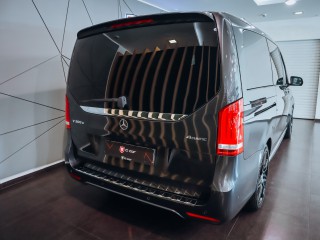 Mercedes-Benz V 300d AMG 4MATIC, Panorama