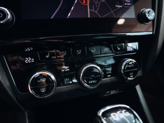 Škoda Octavia Scout kombi 135 kW, 4x4