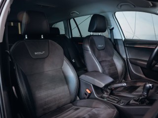Škoda Octavia Scout kombi 135 kW, 4x4