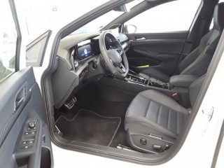 Volkswagen Golf R Variant 4Motion 2.0TSI 245kW