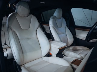 Tesla Model X Long Range 421kW AWD