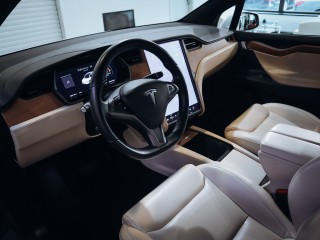 Tesla Model X Long Range 421kW AWD