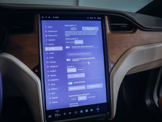 Tesla Model X Long Range 421kW AWD