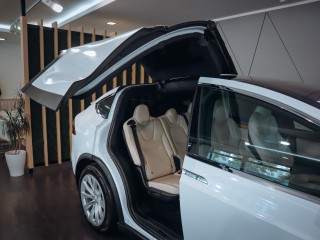 Tesla Model X Long Range 421kW AWD
