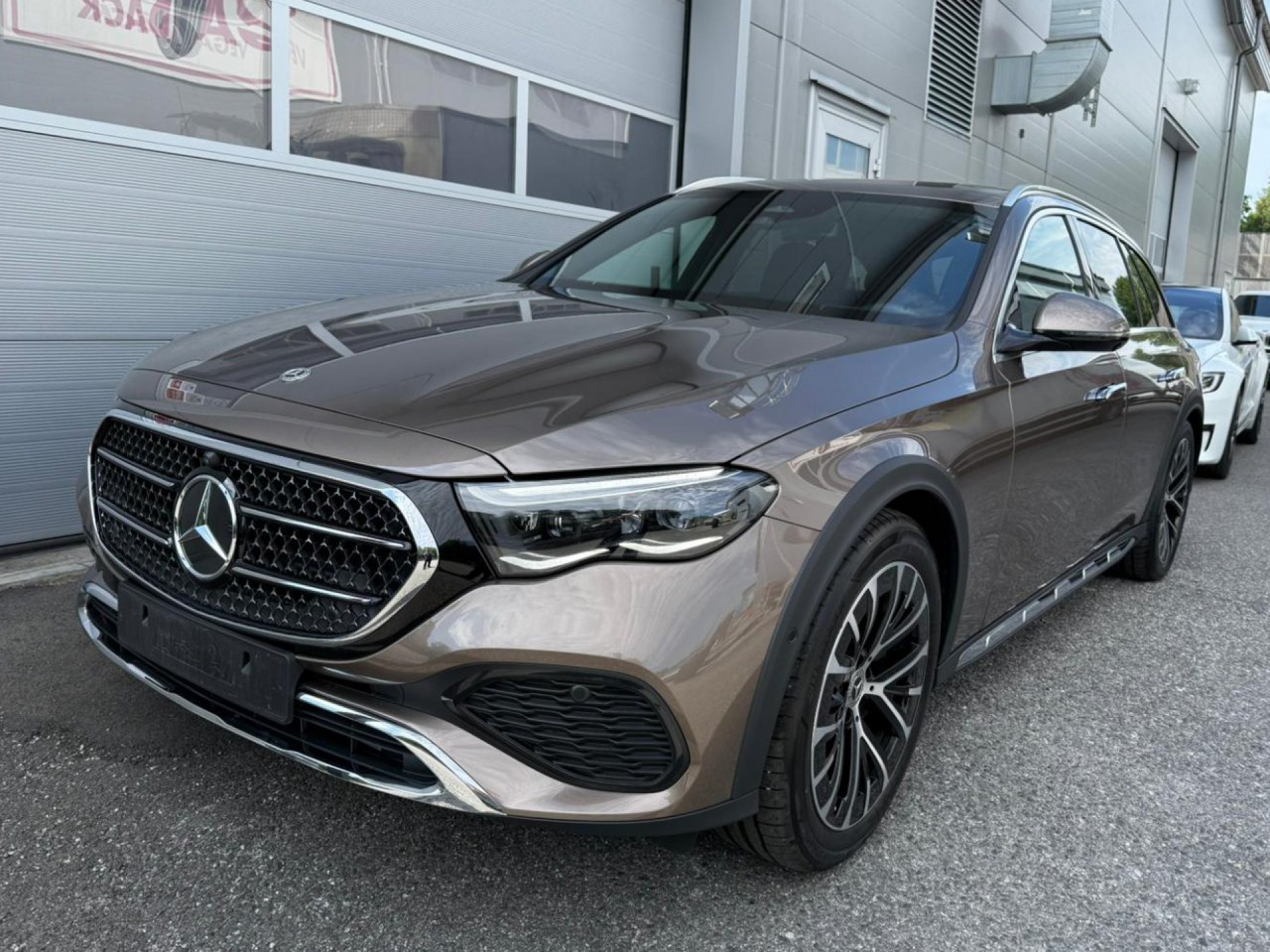 Mercedes-Benz E 300 de 4M All-Terrain - TOP