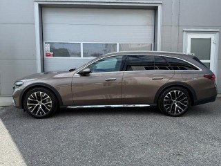 Mercedes-Benz E 300 de 4M All-Terrain - TOP