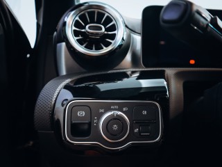 Mercedes-Benz A 35 AMG 4MATIC