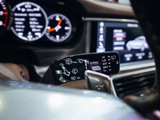 Porsche Panamera GTS Sport Turismo 338 kW