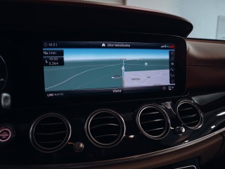 Mercedes-Benz E 220d 4MATIC Avantgarde
