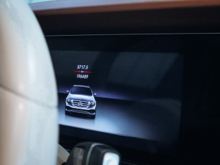 Mercedes-Benz E 220d 4MATIC Avantgarde