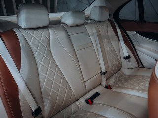 Mercedes-Benz E 220d 4MATIC Avantgarde