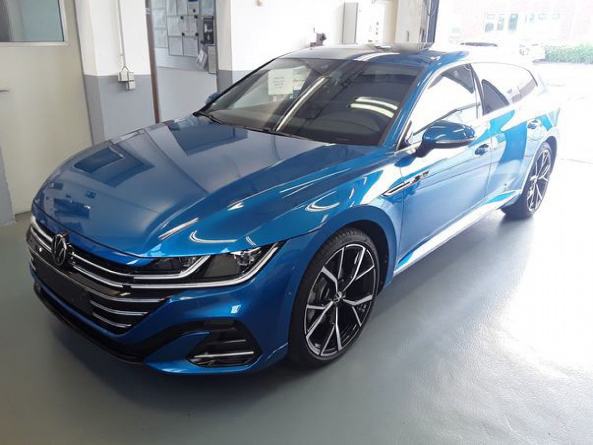 Volkswagen Arteon Shooting Brake R-Line 4Motion 2.0 TDI