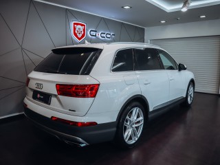 Audi Q7 3.0 245kw
