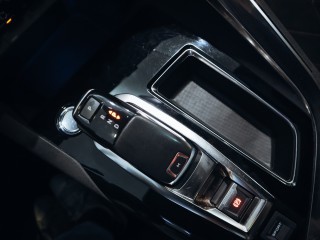 Peugeot 5008 2.0 BlueHDi EAT8 GT Line