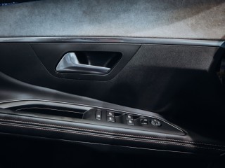 Peugeot 5008 2.0 BlueHDi EAT8 GT Line