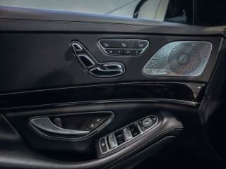 Mercedes-Benz S 560 L 4MATIC AMG