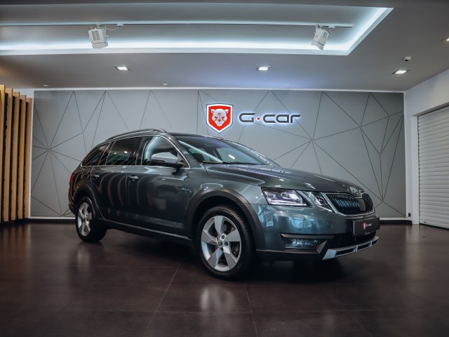 Škoda Octavia Scout 4x4 2,0 TDI