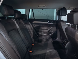 Volkswagen Passat Variant 1.5 TSI Highline Variant