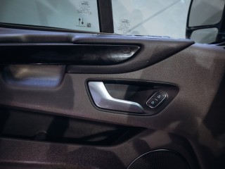 Ford Tourneo Custom 2.0 mHEV 96kW L1 Titanium