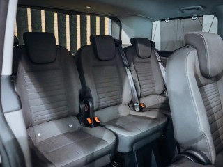 Ford Tourneo Custom 2.0 mHEV 96kW L1 Titanium