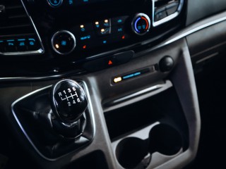 Ford Tourneo Custom 2.0 mHEV 96kW L1 Titanium