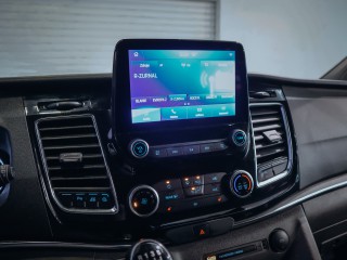 Ford Tourneo Custom 2.0 mHEV 96kW L1 Titanium