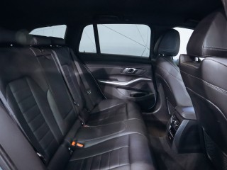 BMW 330d xDrive Touring 210 kW