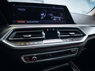 BMW X5 xDrive 30d AT