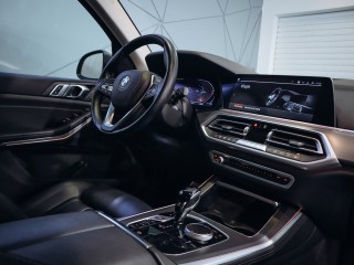 BMW X5 xDrive 30d AT