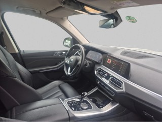 BMW X5 xDrive 30d AT