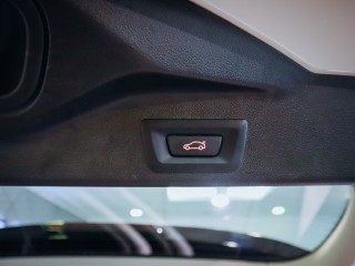 BMW X5 xDrive 30d AT