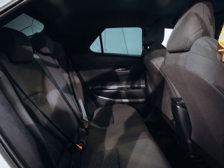 Toyota C-HR 1.8 Hybrid, HYBRID