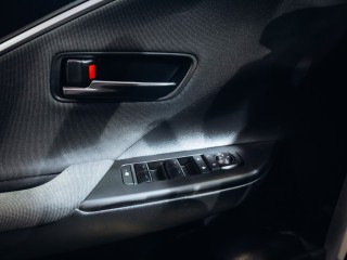 Toyota C-HR 1.8 Hybrid, HYBRID