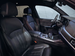 BMW X7 xDrive40i