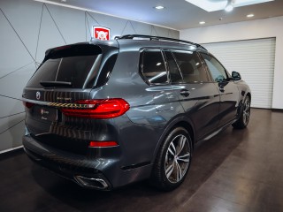 BMW X7 xDrive40i