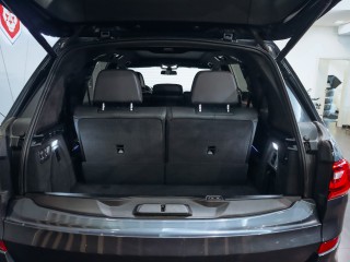 BMW X7 xDrive40i