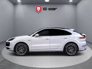 Porsche Cayenne E-Hybrid Coupe Platinum