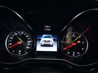 Mercedes-Benz V 250d 4MATIC