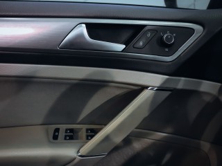 Volkswagen Golf 1.2 TSI