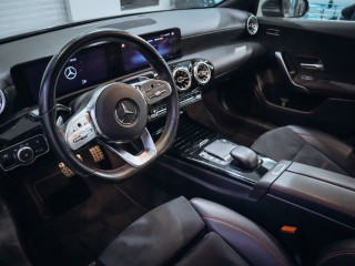 Mercedes-Benz A 200 AMG